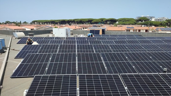 CER TRA 5 NEGOZI IN CENTRO C.LE – Nonsoloenergia Srl
